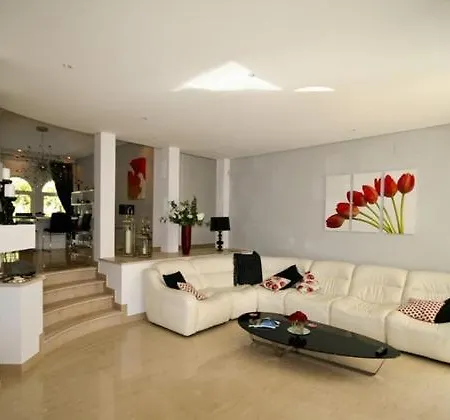 Villa Vale Do Garrao Sleeps 8 Pool Air Con Wifi